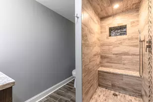 310 S Summit St, Wheaton, IL 60187 - Photo 26