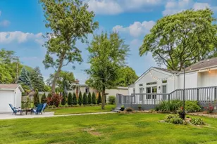 310 S Summit St, Wheaton, IL 60187 - Photo 30