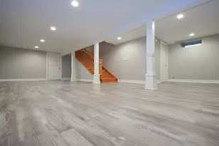 310 S Summit St, Wheaton, IL 60187 - Photo 28