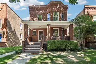 1110 S Oak Park Ave, Oak Park, IL 60304 - Photo 1