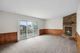 973 Annandale Dr, Elgin, IL 60123 - Photo 4