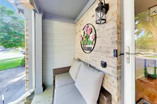 30 Oxford Ct, Algonquin, IL 60102 - Photo 6