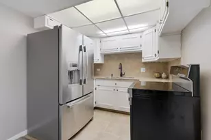 2900 Maple Ave, Downers Grove, IL 60515 - Photo 10