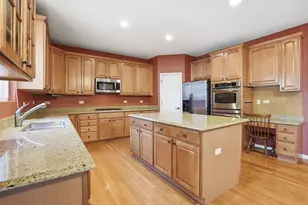 12312 Blue Iris Ln, Plainfield, IL 60585 - Photo 16