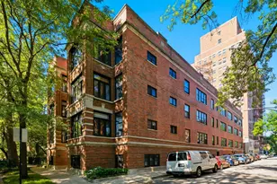 1421 E 58th St, Chicago, IL 60637 - Photo 1