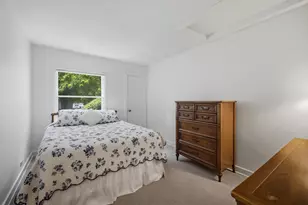27W270 Sunnyside Ave, Winfield, IL 60190 - Photo 16