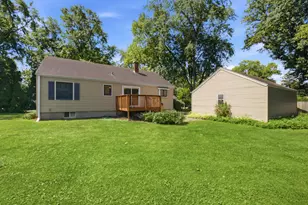 27W270 Sunnyside Ave, Winfield, IL 60190 - Photo 24