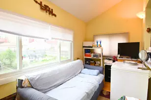 4945 W Waveland Ave, Chicago, IL 60641 - Photo 12