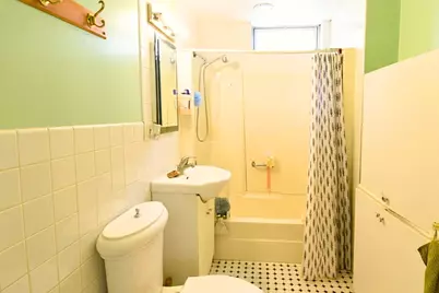 4945 W Waveland Avenue, Chicago, IL 60641 - Photo 16