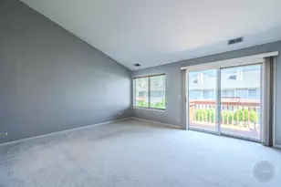1136 E Cambria South Ln, Lombard, IL 60148 - Photo 14