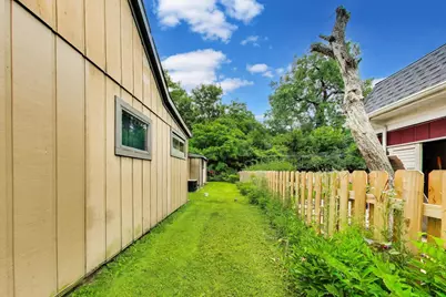 520 S Edgewood Avenue, La Grange, IL 60525 - Photo 4