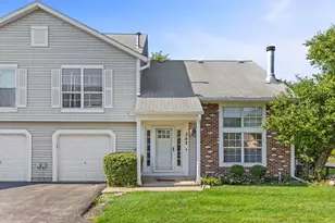 342 Redwing Dr, Bolingbrook, IL 60440 - Photo 1