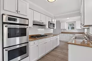 547 Melrose Ave, Kenilworth, IL 60043 - Photo 18