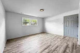 10407 N Church St, Huntley, IL 60142 - Photo 10