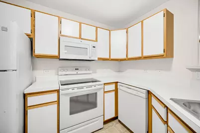 300 Cunat Boulevard #2C, Richmond, IL 60071 - Photo 10