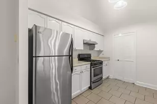 736 N Gary Ave, Carol Stream, IL 60188 - Photo 6