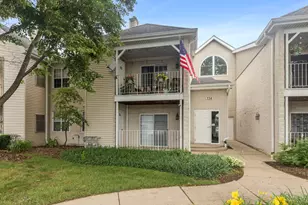 736 N Gary Ave, Carol Stream, IL 60188 - Photo 2