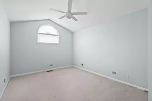754 Ripple Brook Ln, Elgin, IL 60120 - Photo 20