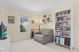 2637 N Greenwood Pl, Arlington Heights, IL 60004 - Photo 18