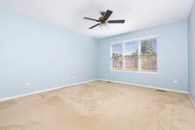16567 Buckner Pond Way, Crest Hill, IL 60403 - Photo 10