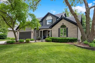 565 Blackberry Ridge Drive, Aurora, IL 60506 - Photo 2