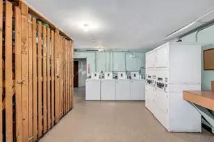 5700 Hillcrest Ln, Lisle, IL 60532 - Photo 16
