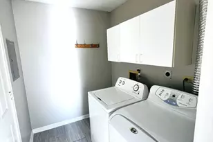 111 N Woodbury Ln, Lake Bluff, IL 60044 - Photo 26