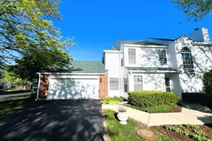111 N Woodbury Ln, Lake Bluff, IL 60044 - Photo 1