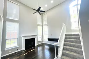 111 N Woodbury Ln, Lake Bluff, IL 60044 - Photo 4