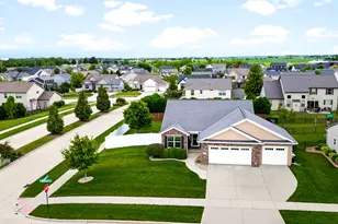 2600 Fieldstone Ct, Normal, IL 61761 - Photo 6