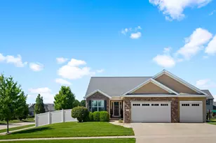 2600 Fieldstone Ct, Normal, IL 61761 - Photo 2
