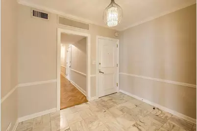 1420 Sheridan Road #6B, Wilmette, IL 60091 - Photo 2