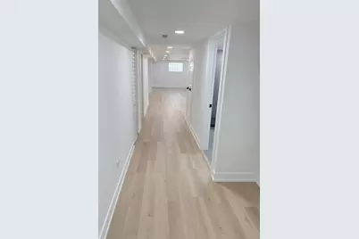 7606 S Paxton Avenue, Chicago, IL 60649 - Photo 18