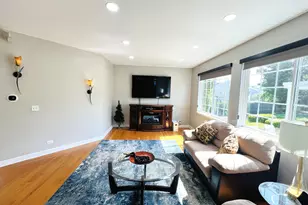 416 Ptarmigan Pl, Lindenhurst, IL 60046 - Photo 10