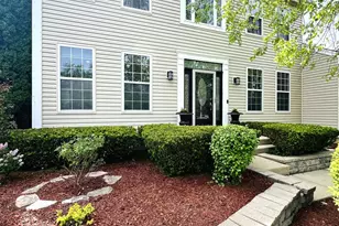 416 Ptarmigan Pl, Lindenhurst, IL 60046 - Photo 2
