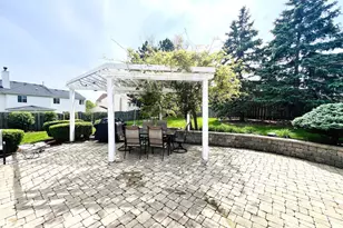 416 Ptarmigan Pl, Lindenhurst, IL 60046 - Photo 44
