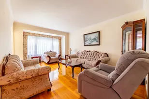 4354 S Komensky Ave, Chicago, IL 60632 - Photo 2