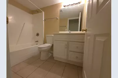1665 Coach Drive #102, Naperville, IL 60565 - Photo 10