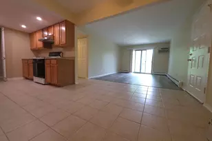 1665 Coach Dr, Naperville, IL 60565 - Photo 2