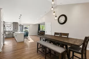 205 Turnbridge Dr, Shorewood, IL 60404 - Photo 2