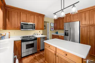 1N090 Kaneview Ct, Maple Park, IL 60151 - Photo 14