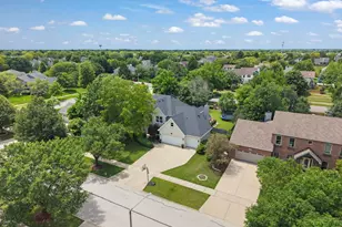 5008 Switch Grass Ln, Naperville, IL 60564 - Photo 32