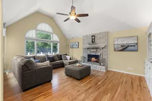 5008 Switch Grass Ln, Naperville, IL 60564 - Photo 8