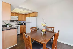 2081 N Ginger Circle, Palatine, IL 60074 - Photo 4