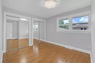 1320 E 169th Pl, South Holland, IL 60473 - Photo 16