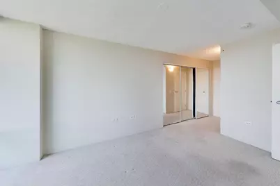 800 Elgin Road #1404, Evanston, IL 60201 - Photo 12