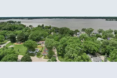 91 Bay Road, Fox Lake, IL 60020 - Photo 2