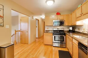 7957 Stewart Dr, Darien, IL 60561 - Photo 12