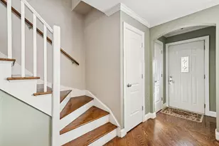 8646 Harms Rd, Skokie, IL 60077 - Photo 8