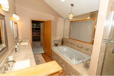902 Somerset Drive, Carol Stream, IL 60188 - Photo 18